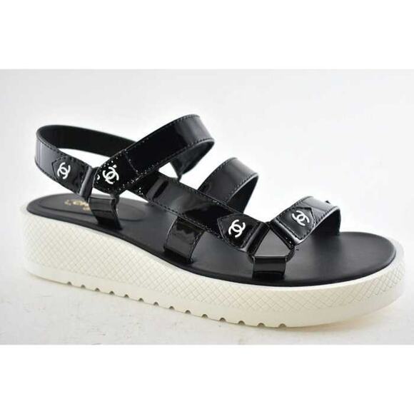 Chanel 20C Black Patent White CC Logo Mule Slide Strap Flat Dad Sandal 40.5 - Picture 2 of 12